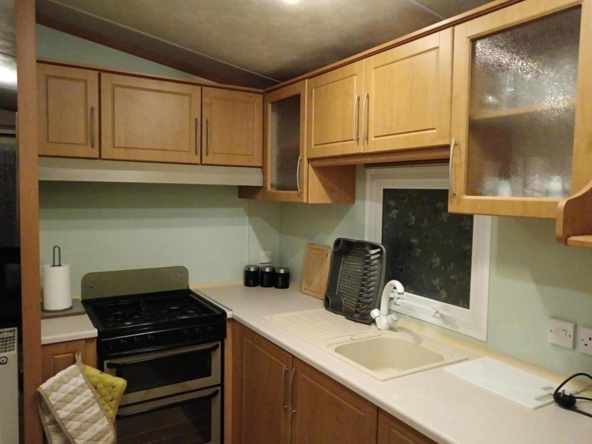 Lovely 3 Bedroom 8 Berth Caravan In Rhyl Exterior photo